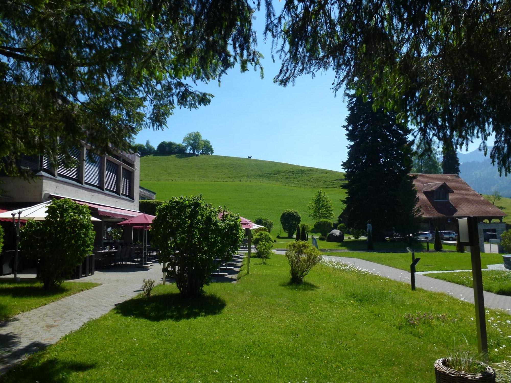 Hotel & Bildungszentrum Matt Schwarzenberg Dış mekan fotoğraf