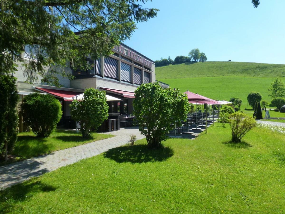 Hotel & Bildungszentrum Matt Schwarzenberg Dış mekan fotoğraf
